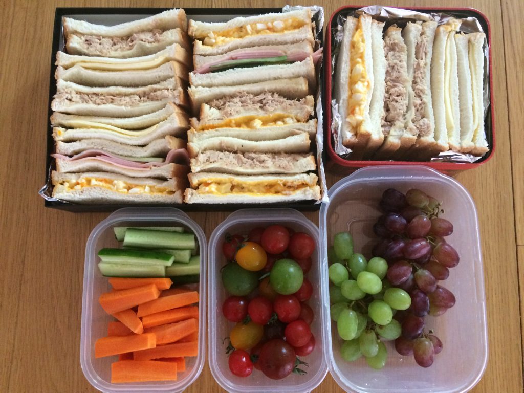 週末と友達とピクニックと